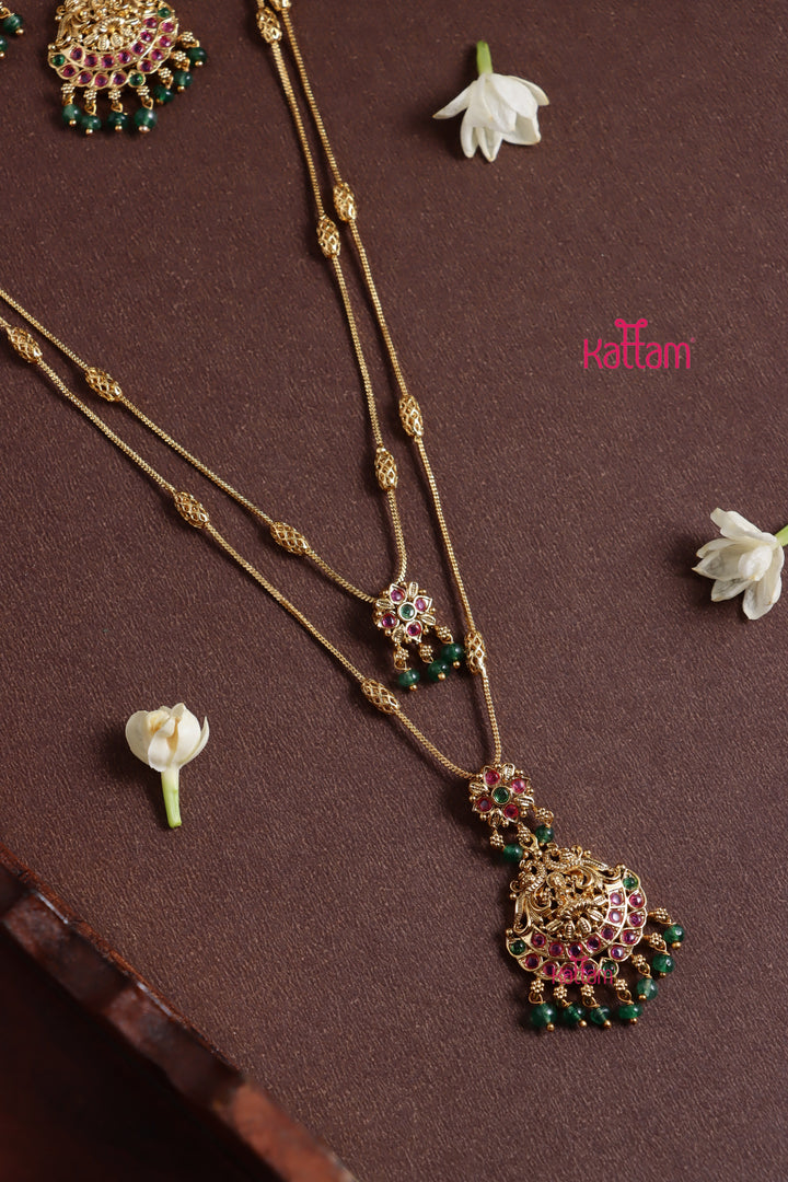 Layered Goddess Pendant Chain Set