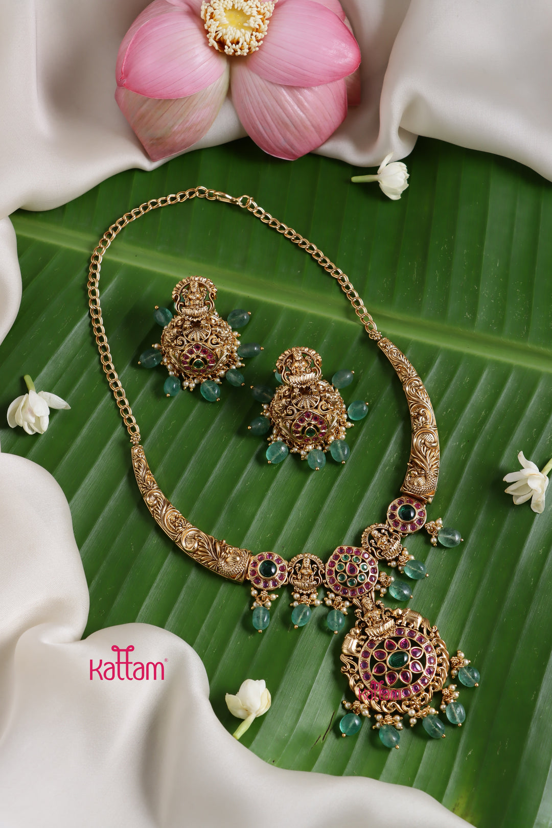 Vasudha - Goddess Bead Hasli Choker