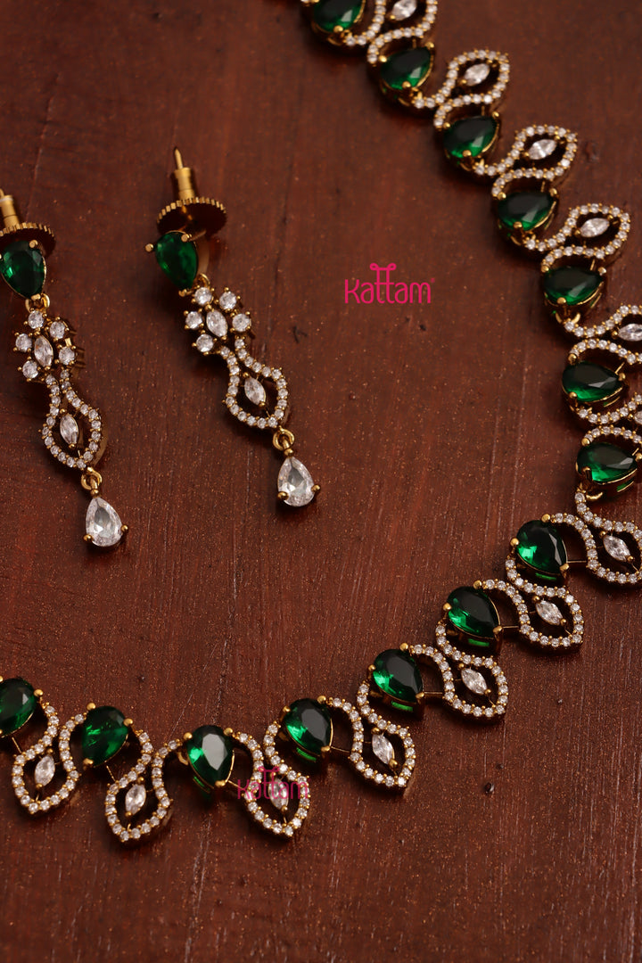 Jovita - AD Green Stone Choker