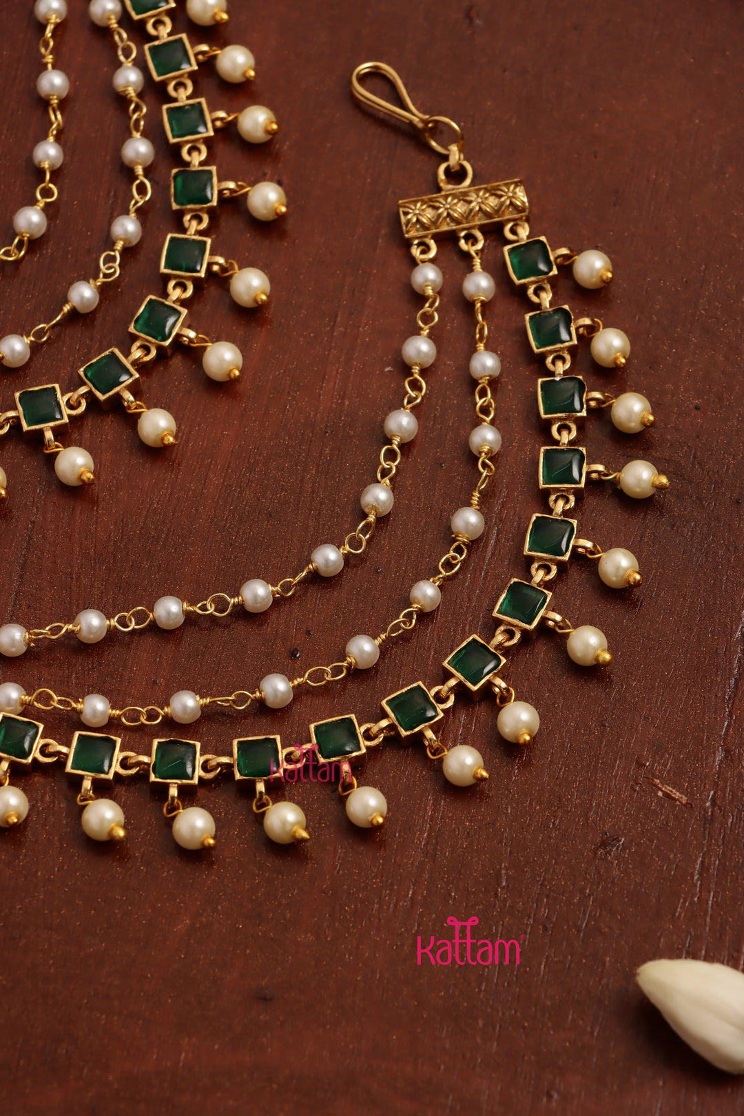 Simple Green Squre Earchain