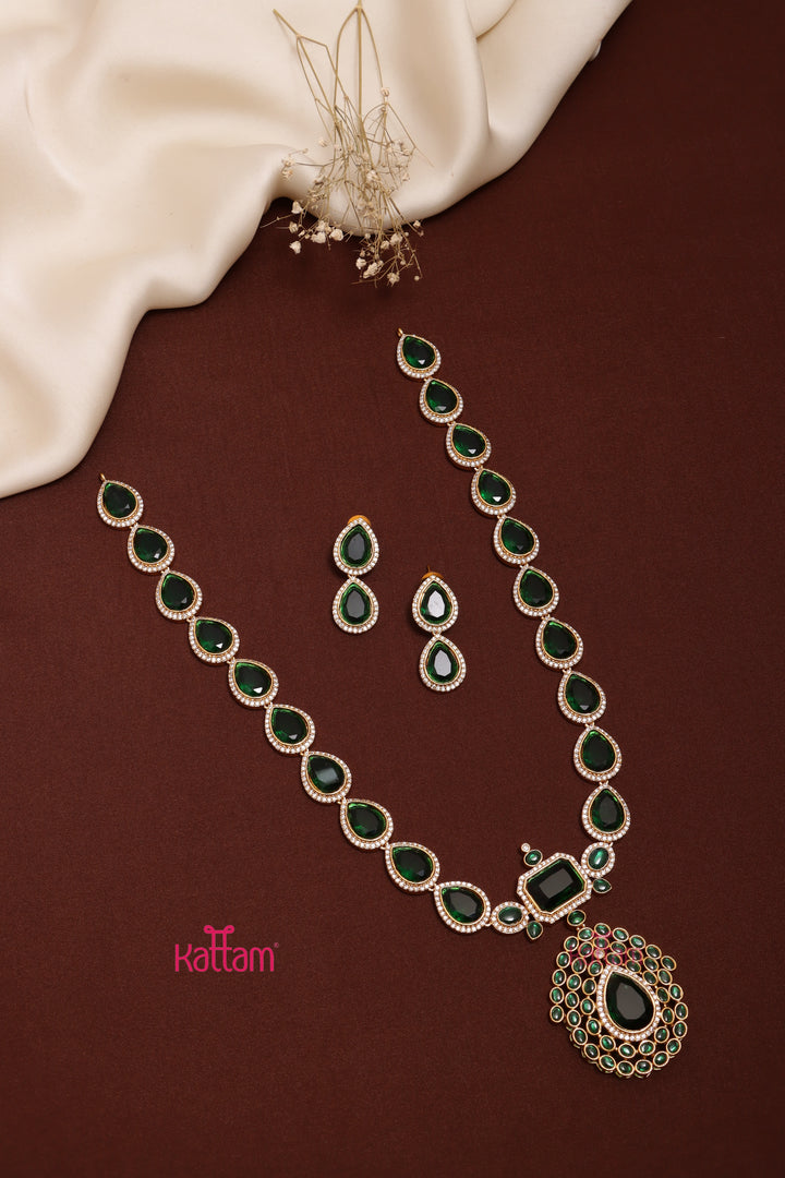 Jyothika - Emerald Stone Haram