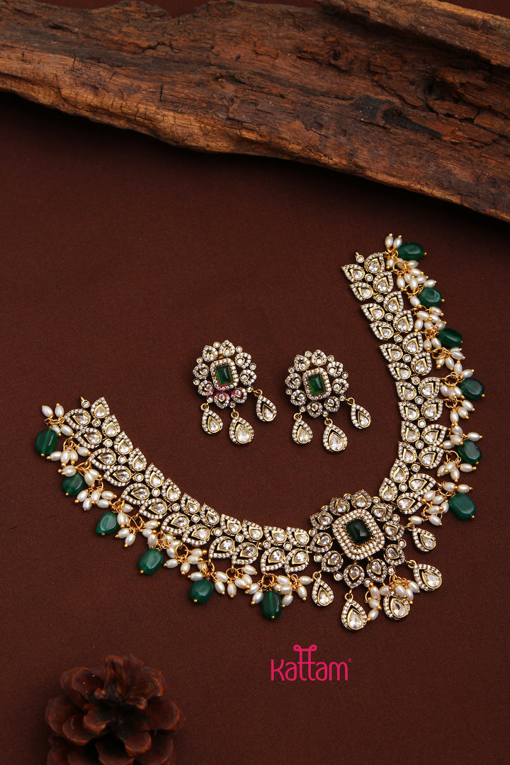 Salma - AD Leafy Green Necklace