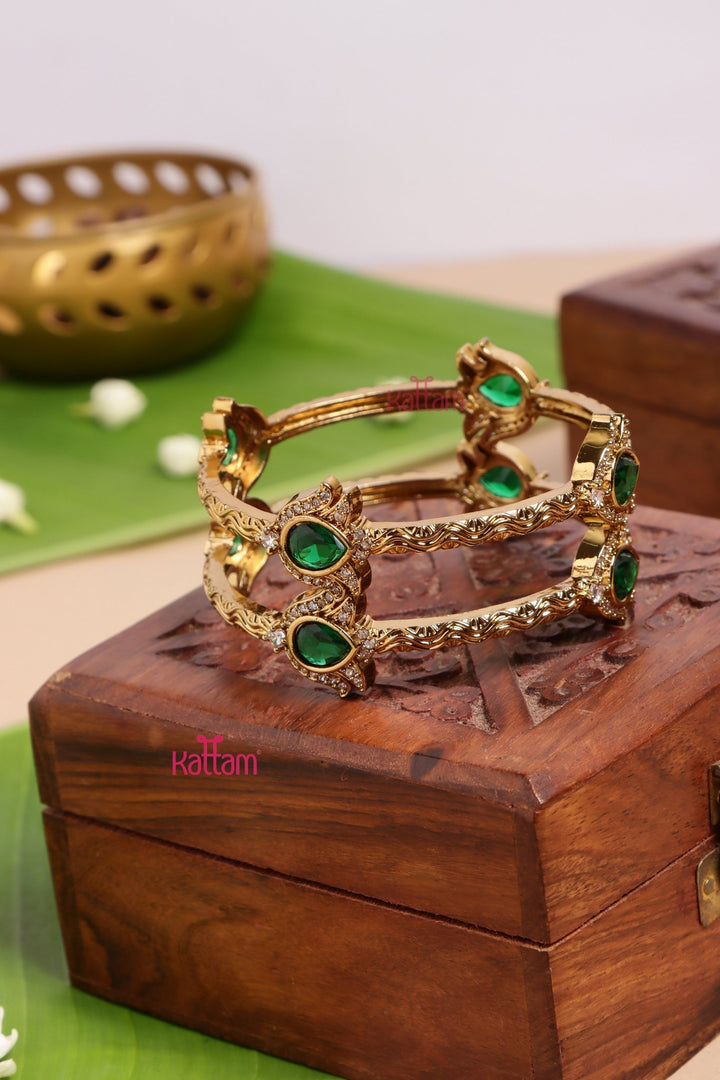AD Green Drop Bangle Set - B555 - V4