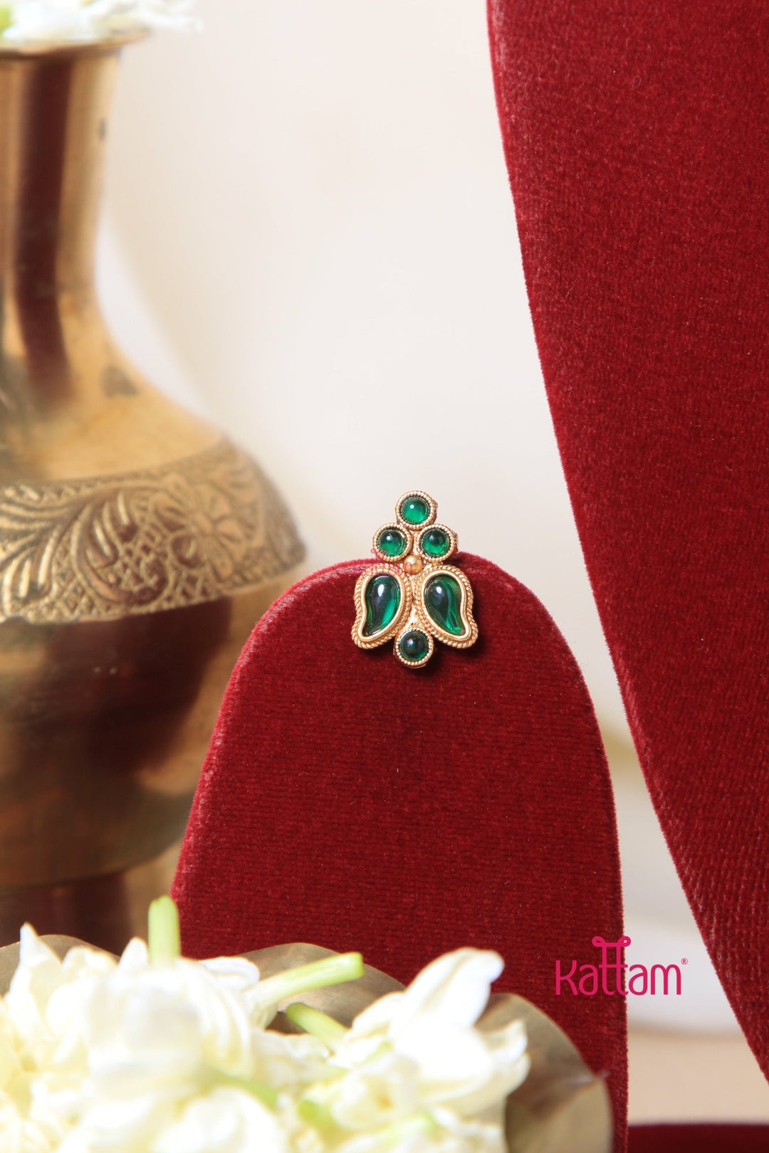 Budgetted Green Manga Choker - N3058