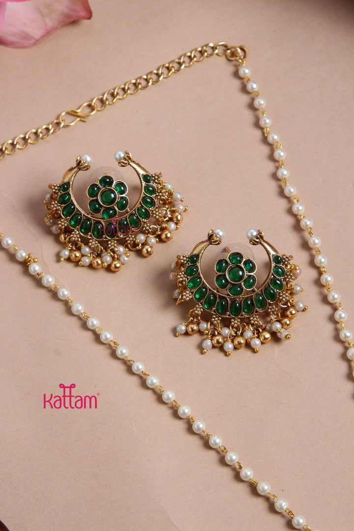 Budgetted Half Moon Layered Green Choker - N3166