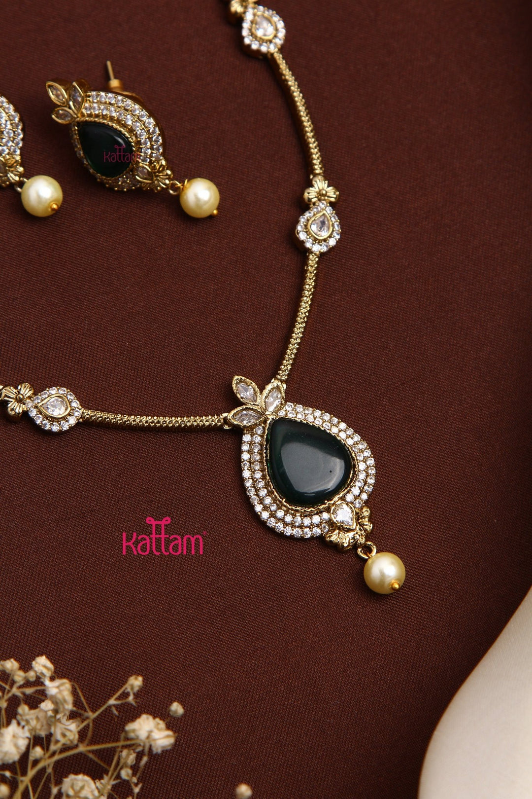 Chaithra - Green Stone Necklace - N5197