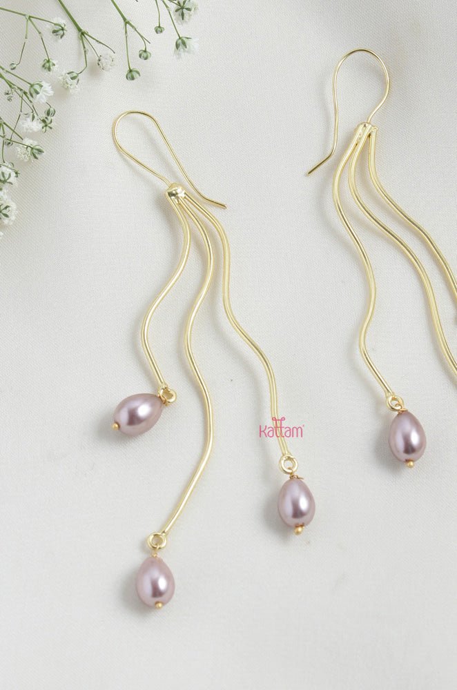 Contemporary Drop Pearl Hook Earring - E686