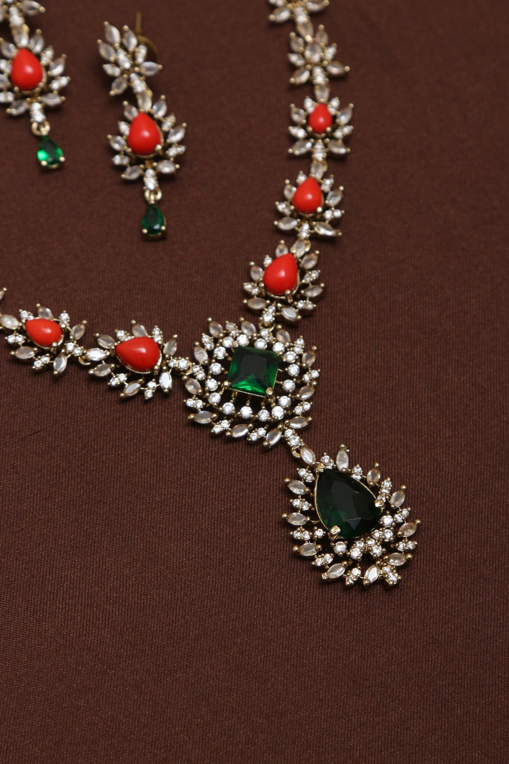 Coral Stone Elegant Necklace - N5223