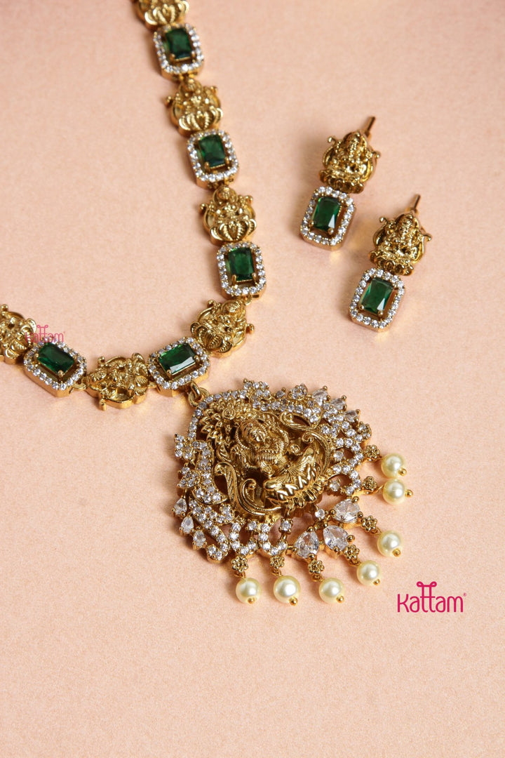 Dekila - Goddess Green Short Necklace - N3096