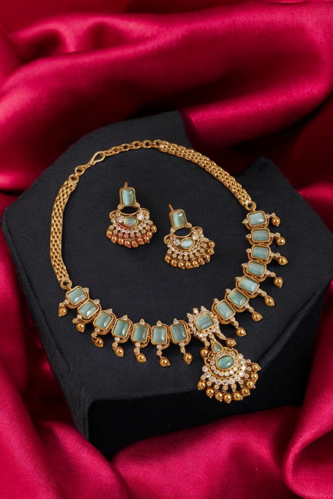 Dhanika Pastel Green Block Necklace - N2967