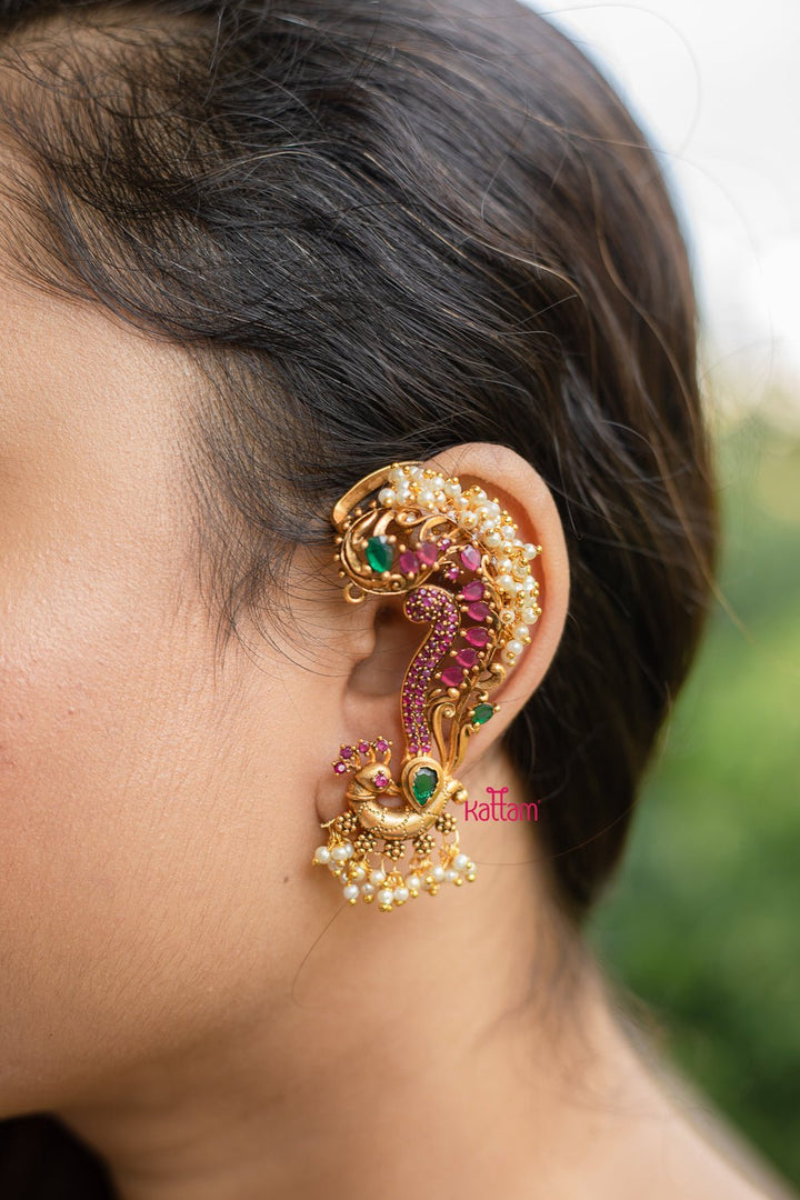 Earcuff Cluster Pearl Peacock Bridal Earring - N494