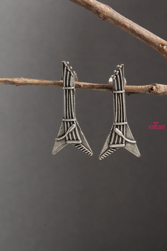 Eiffel Earrings - E328