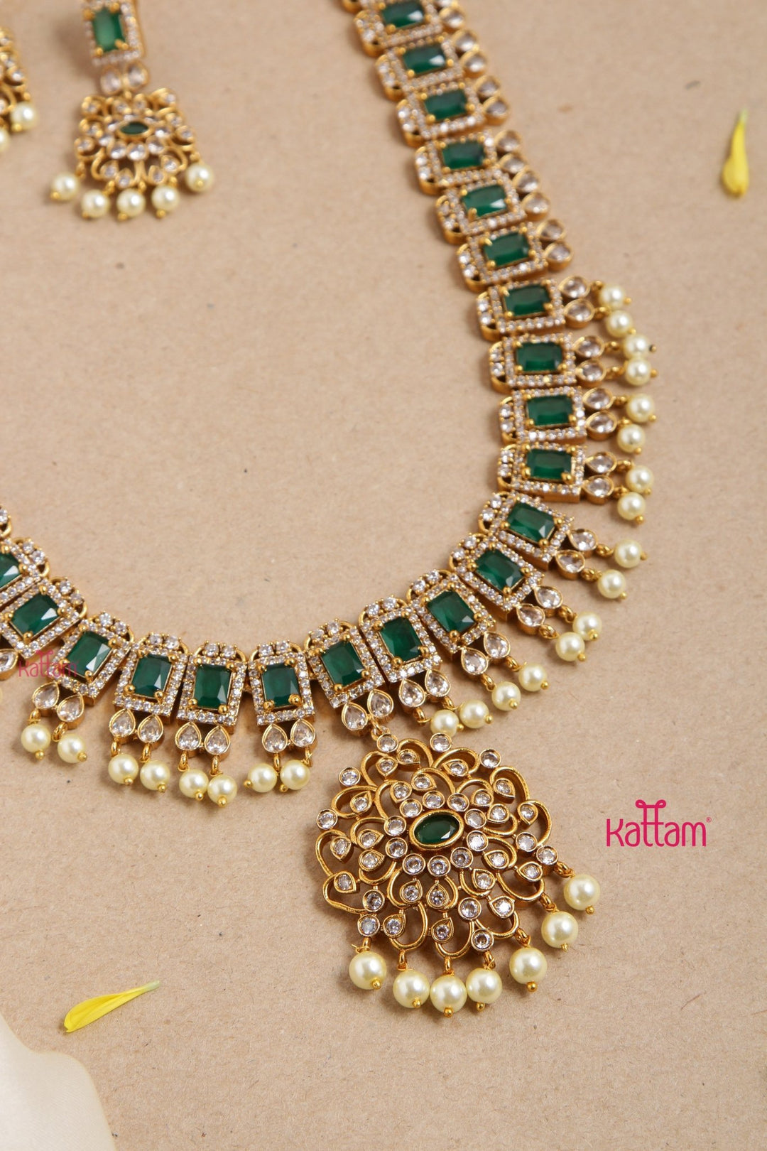 Elegant Green Stone Haram - N3089