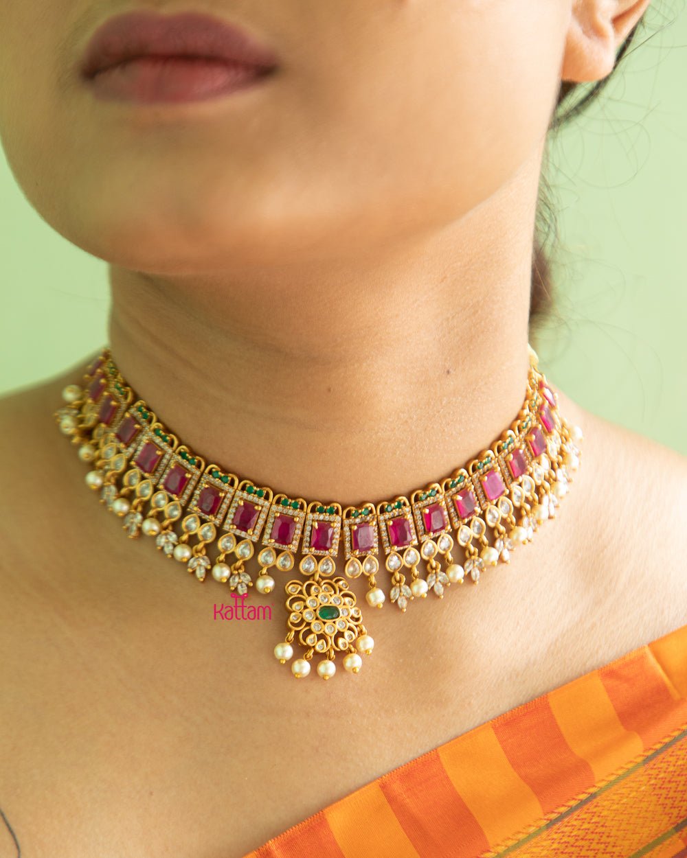 Elegant Red Green White Stone Choker Necklace