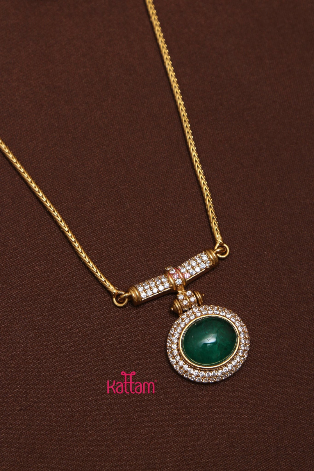 Evangeline - Green Pendant Chain Set - N3541
