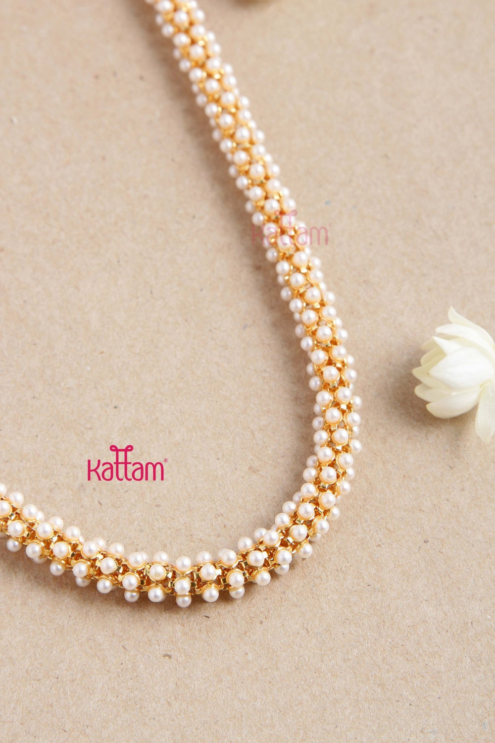 Fancy Goldtone Cluster Pearl Chain - N2764