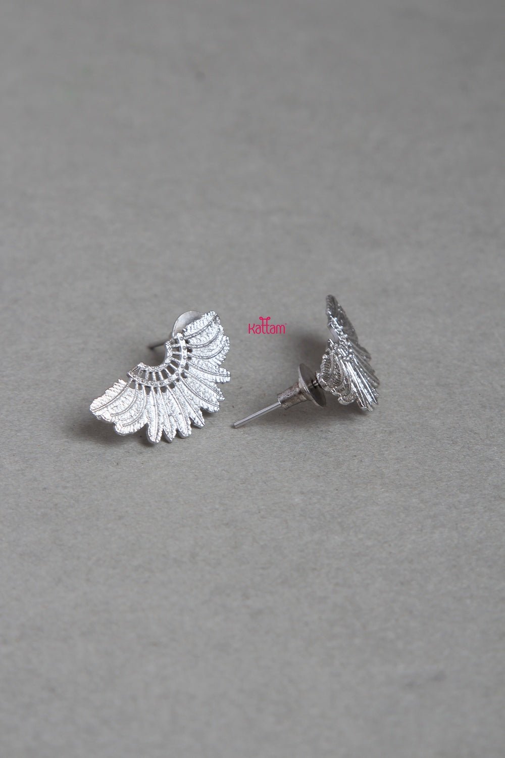 Feathers Earring - E105