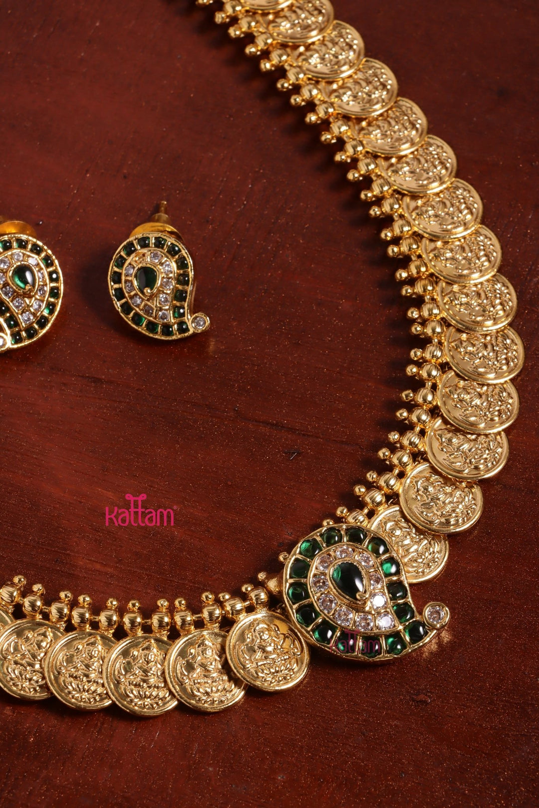 Goddess Coin Manga Choker - Green - N3609