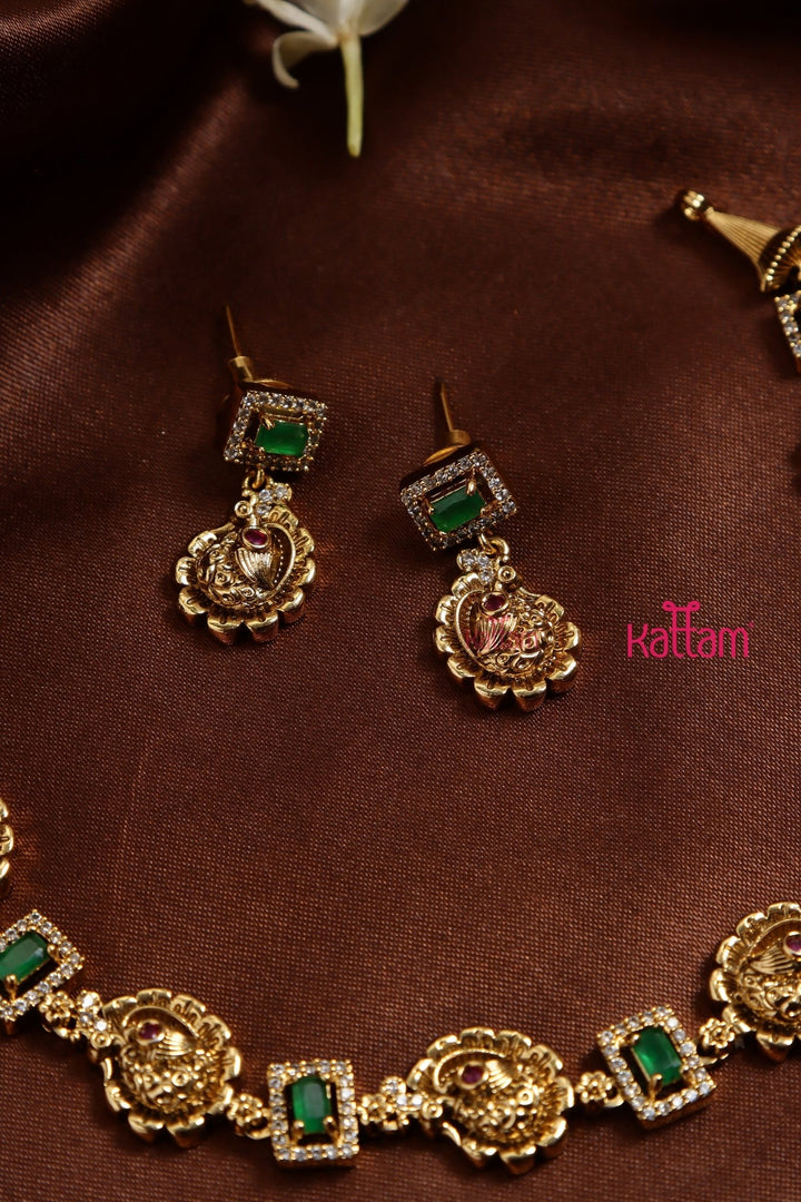 Green Emerald Mayil Choker - N3209