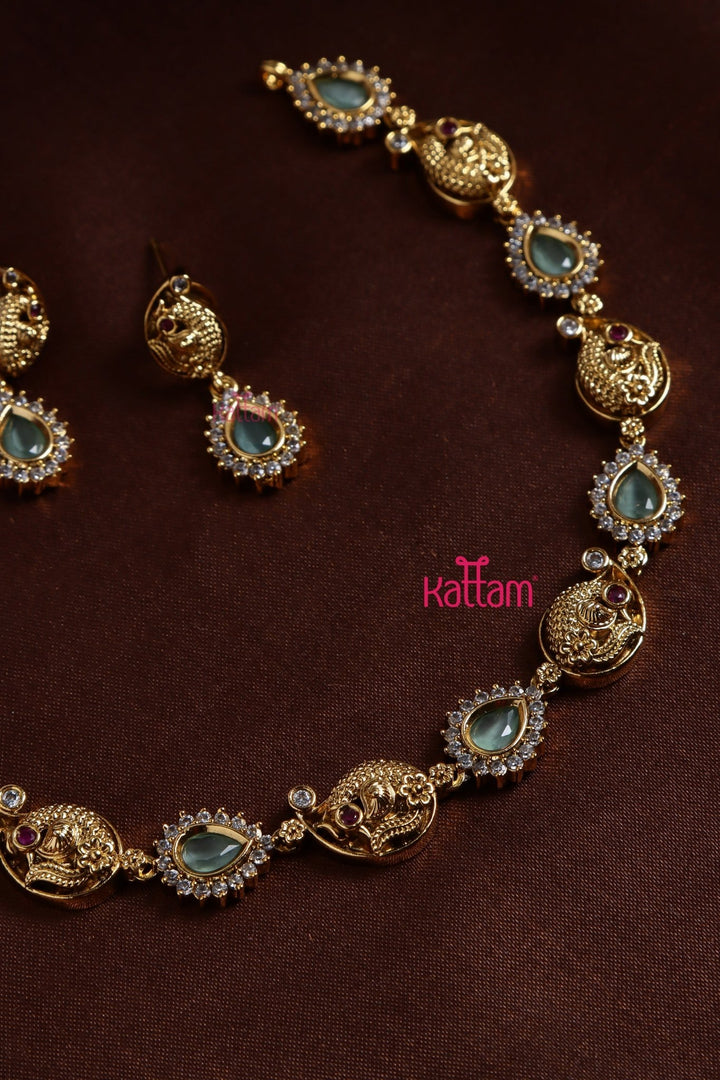 Green Stone Peacock Choker - N3199
