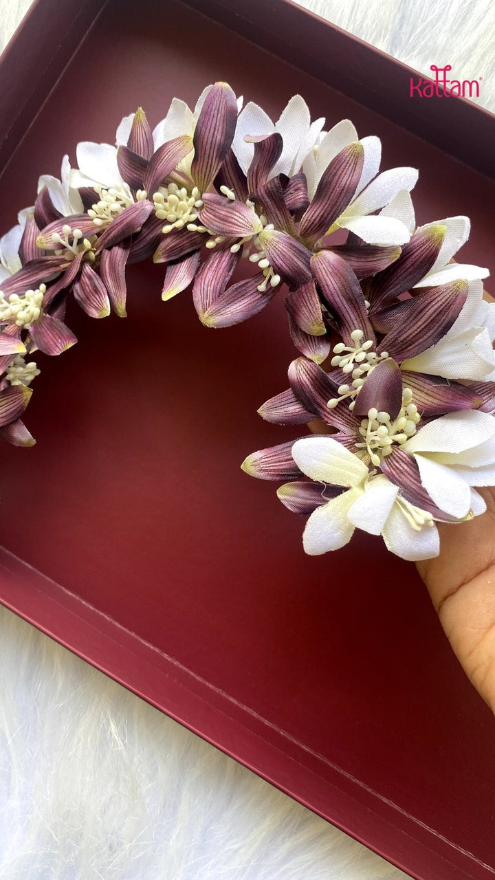 Handcrafted Hair Accessory - Design 52 - HA131