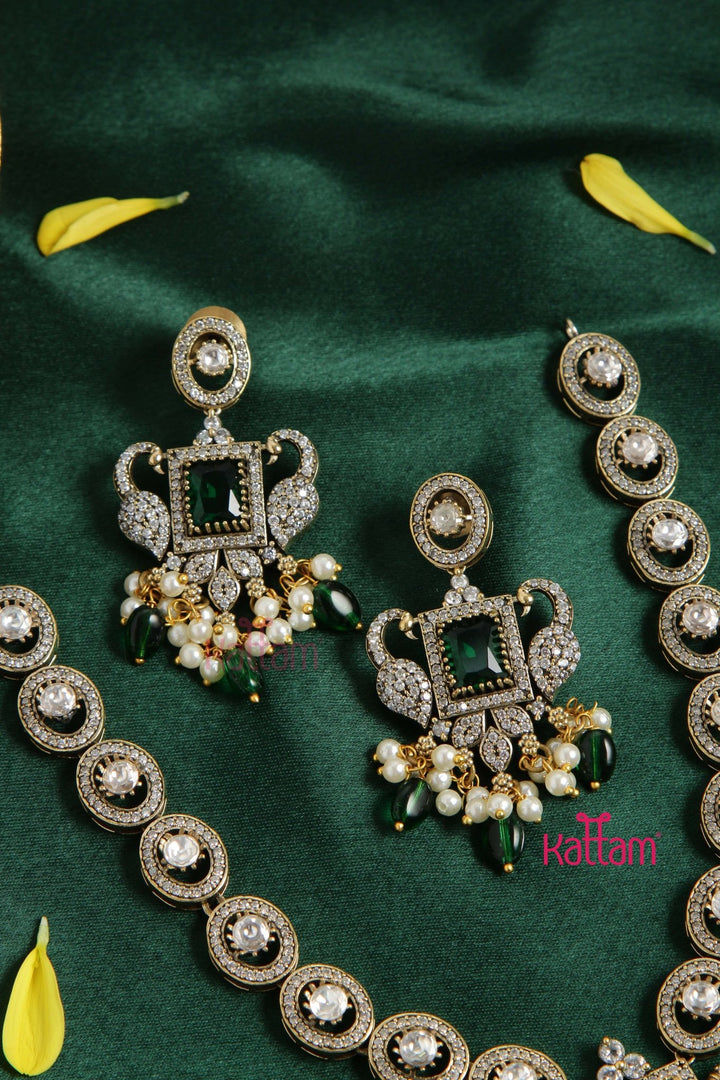 Hency - Victorian AD Green Necklace - N6058