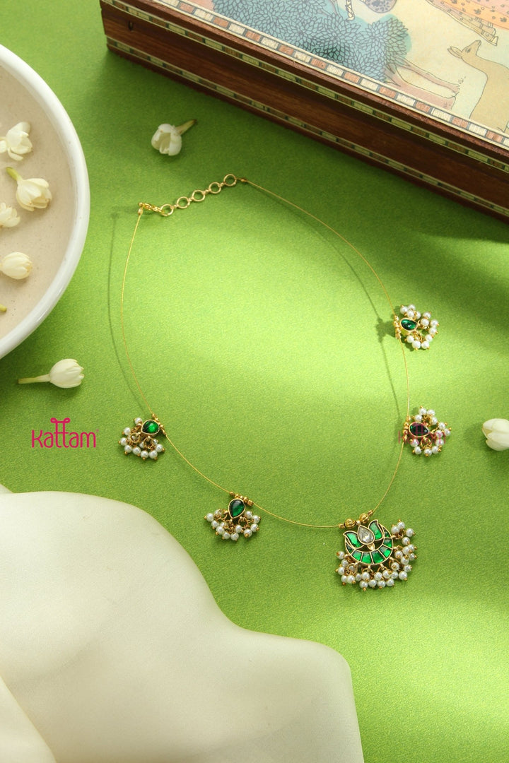 Invisible Kundan Lotus Necklace - Green - N3289