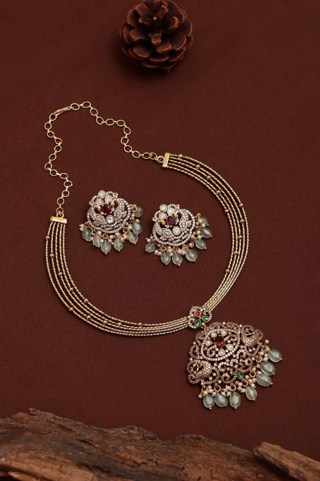 Ishra - Victorian Peacock Pendant Beaded Hasli Choker - N6162