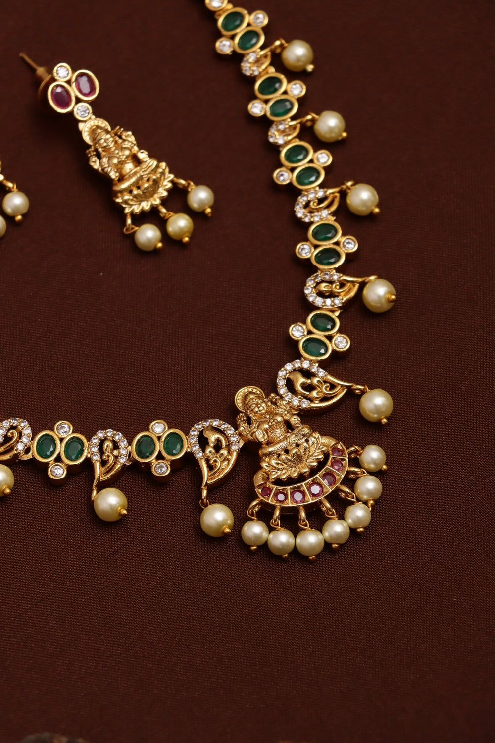 Kavithra - Goddess Necklace - N3721