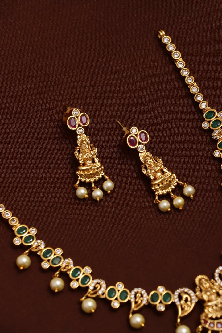 Kavithra - Goddess Necklace - N3721