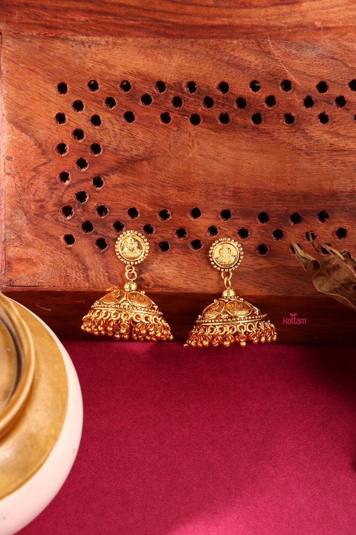 Kayal - Double Layered Traditional Goddess Lakshmi Kasu Necklace with Coin Jhumka - N640