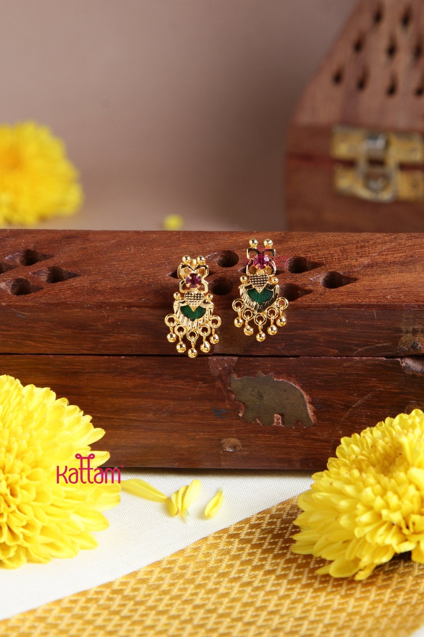 palakka ear ring