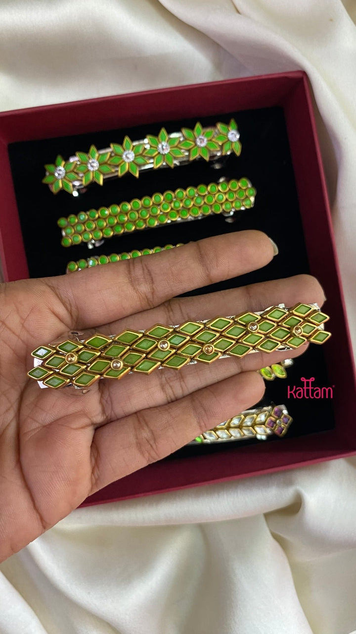Kundan Hair Clip - Shades of Light Green - HC060