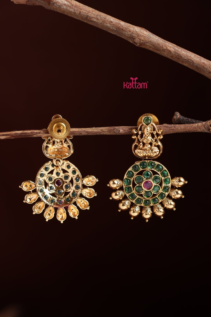 Lakshmi Green Chakra Earring - E1102