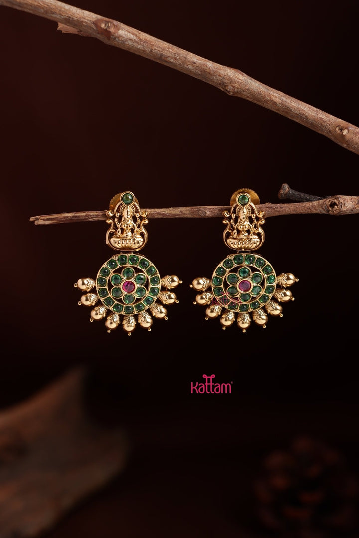 Lakshmi Green Chakra Earring - E1102