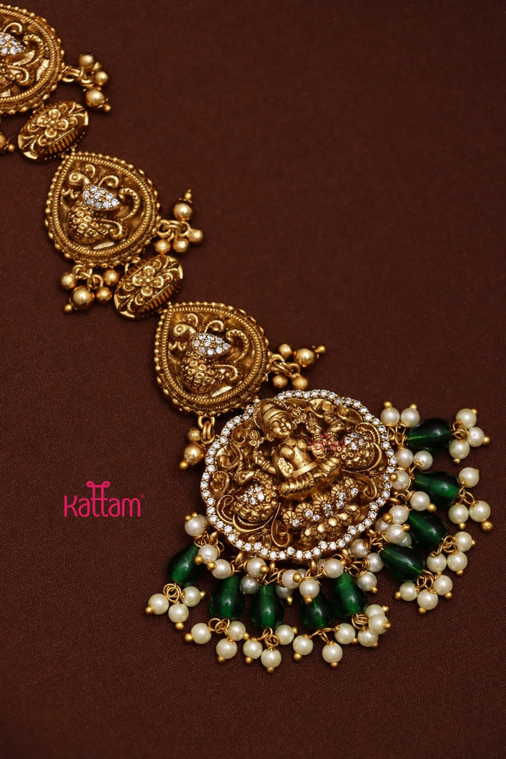 Lakshmika Goldtone Bridal Maangtikka - MT153