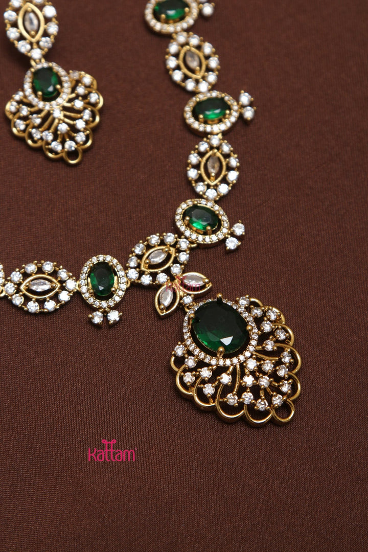 Lydia - Drop Green Stone Necklace - N3549