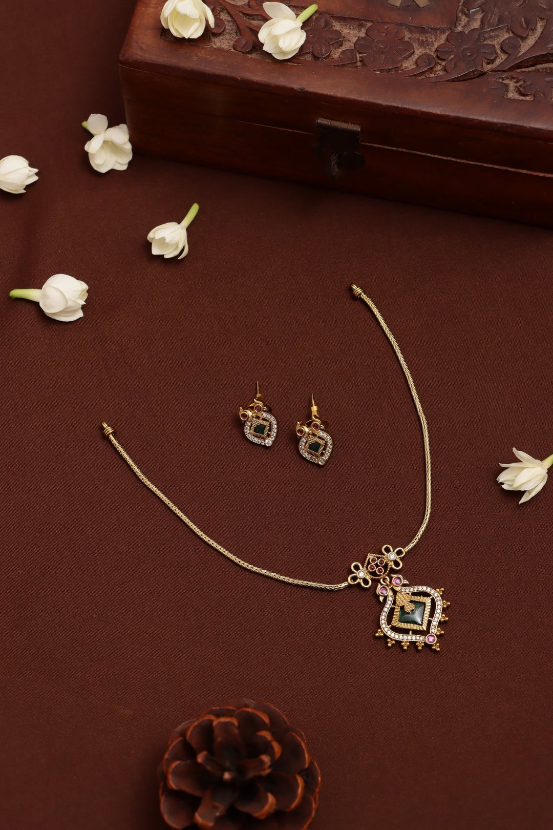 Mayil Atone Attigai - N3686