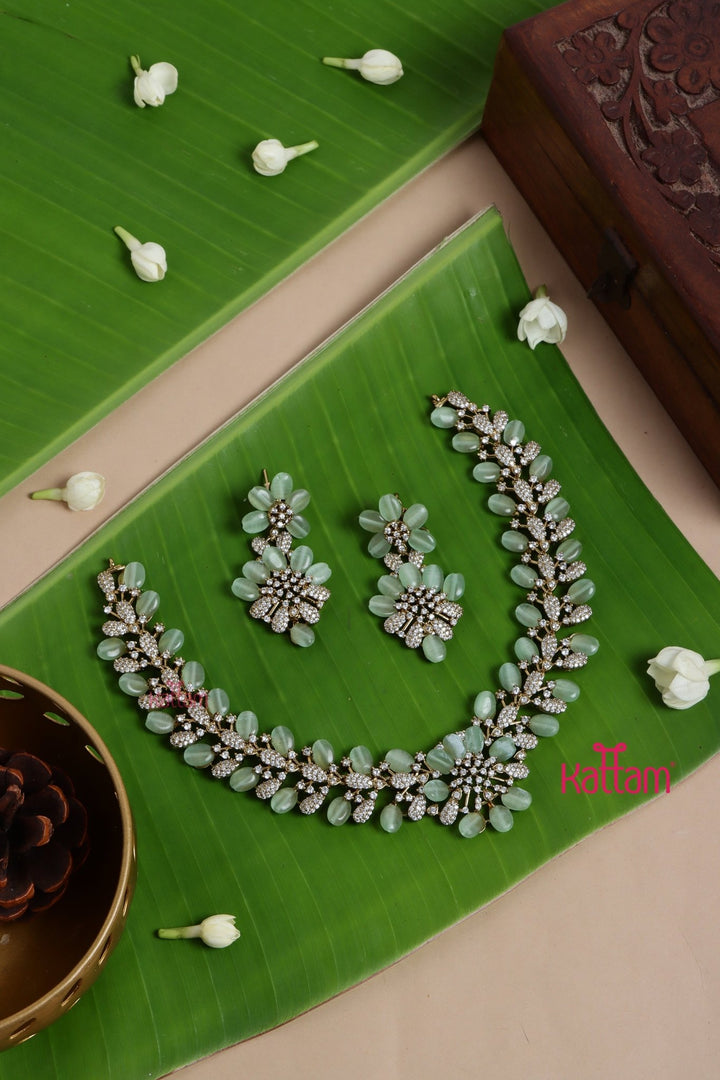 Mia - Pastle Green Pearl Bling Partywear Choker - N5155