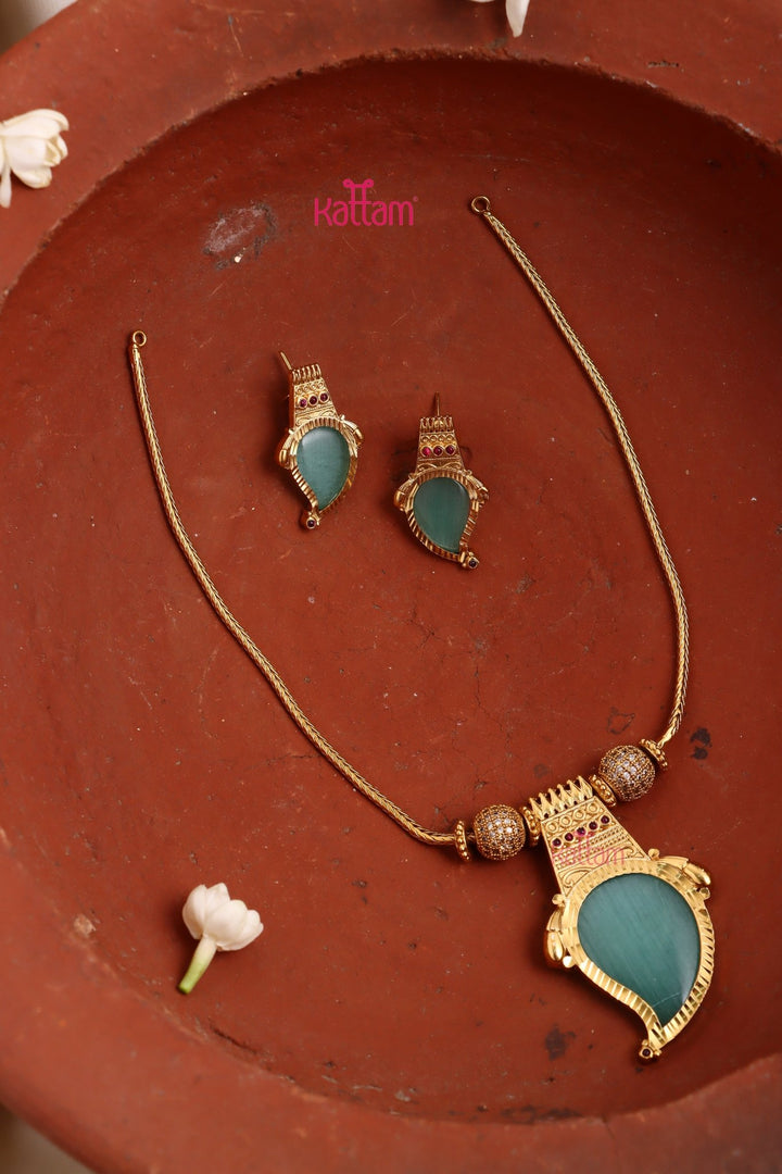 Palakka Manga Necklace - Light Blue - N3404