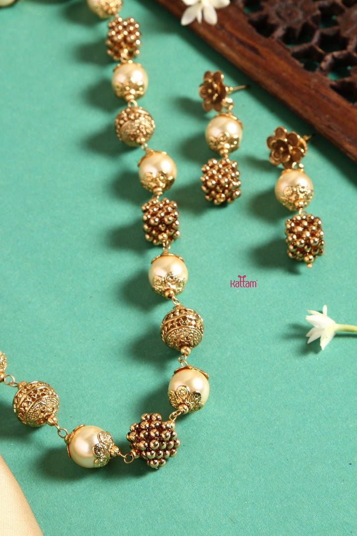 Pearl Gold Ball Chain - N1346