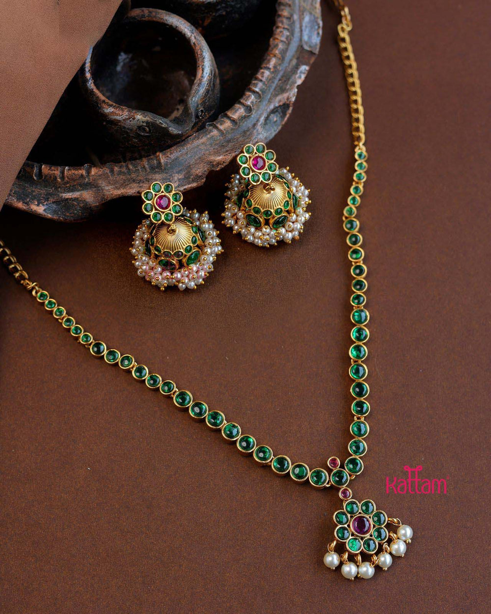 Poorna - Green Kemp Stone Attigai Necklace Set - N2860