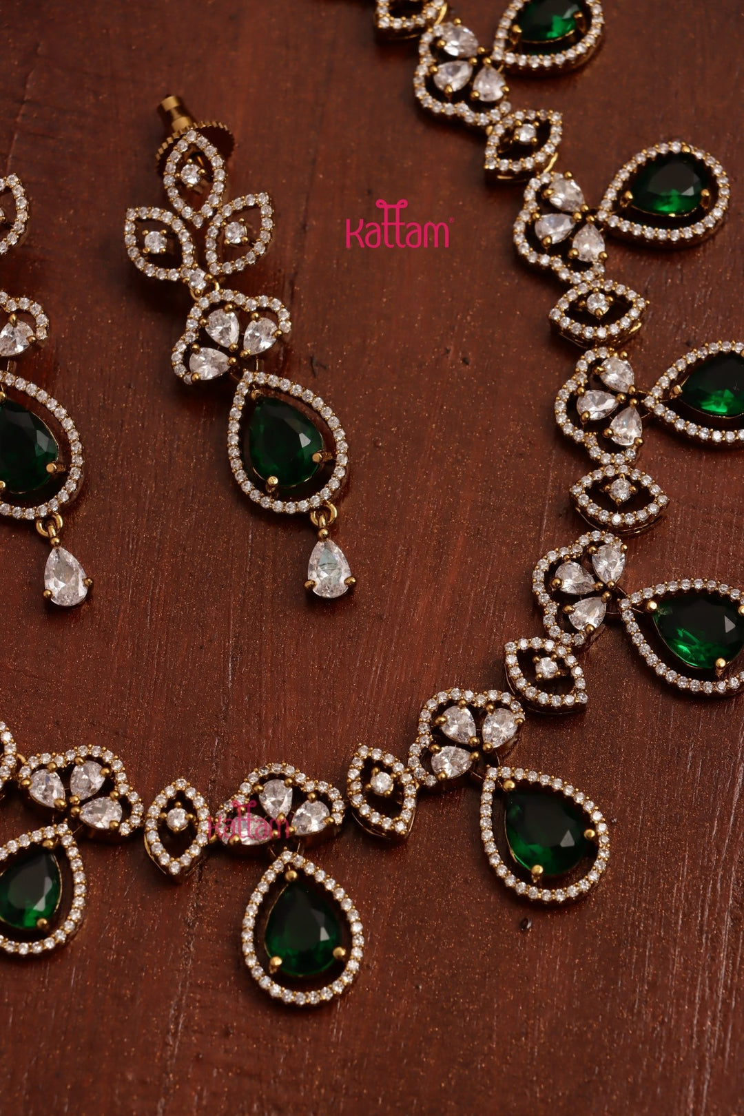 Rachel - AD Stone Green Choker - N5292