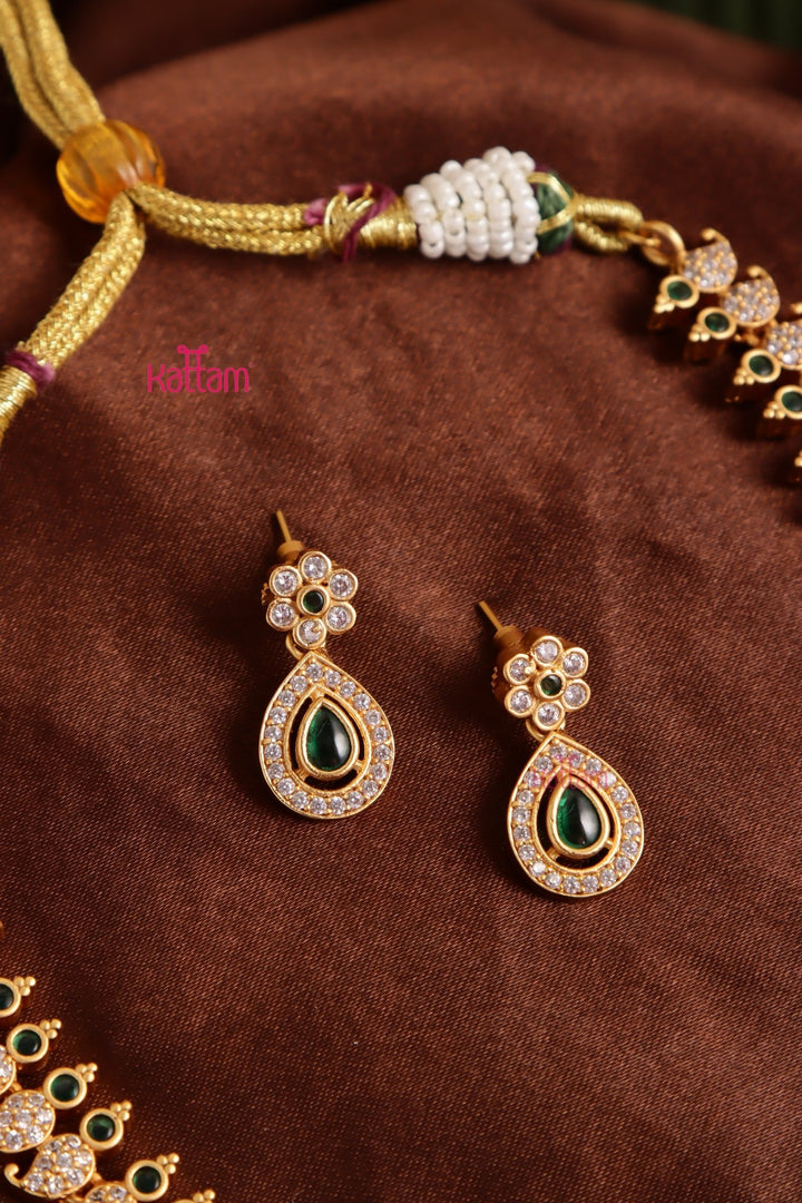 Riosha - AD Green Paisley Necklace - N5183