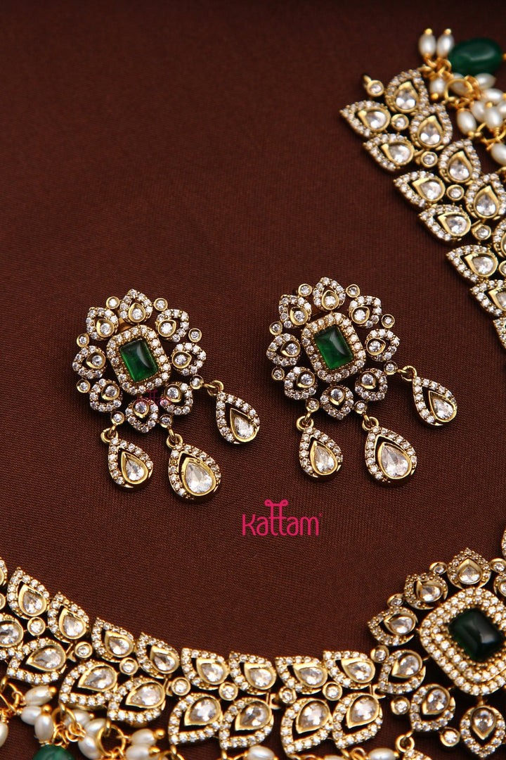 Salma - AD Leafy Green Necklace - N5211