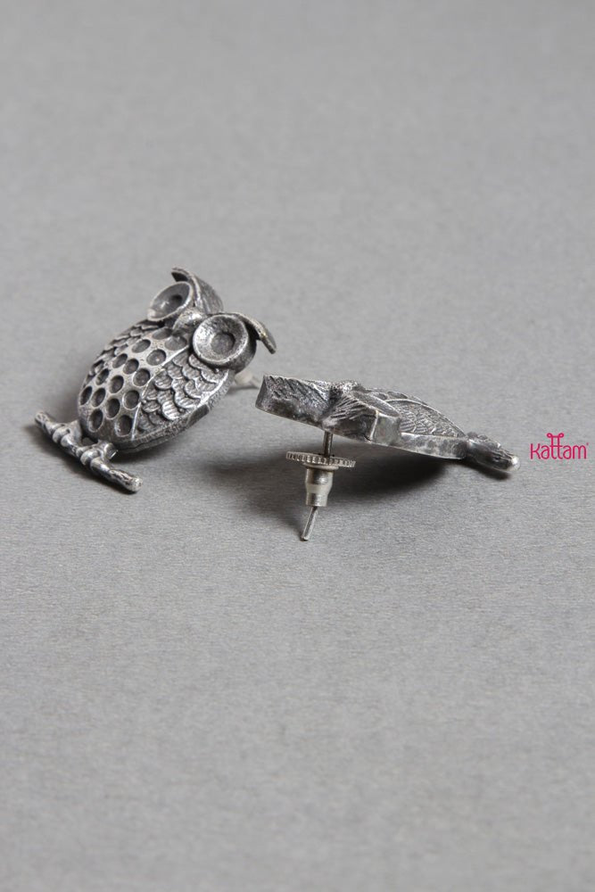 Silver Lookalike Owl Stud - E333