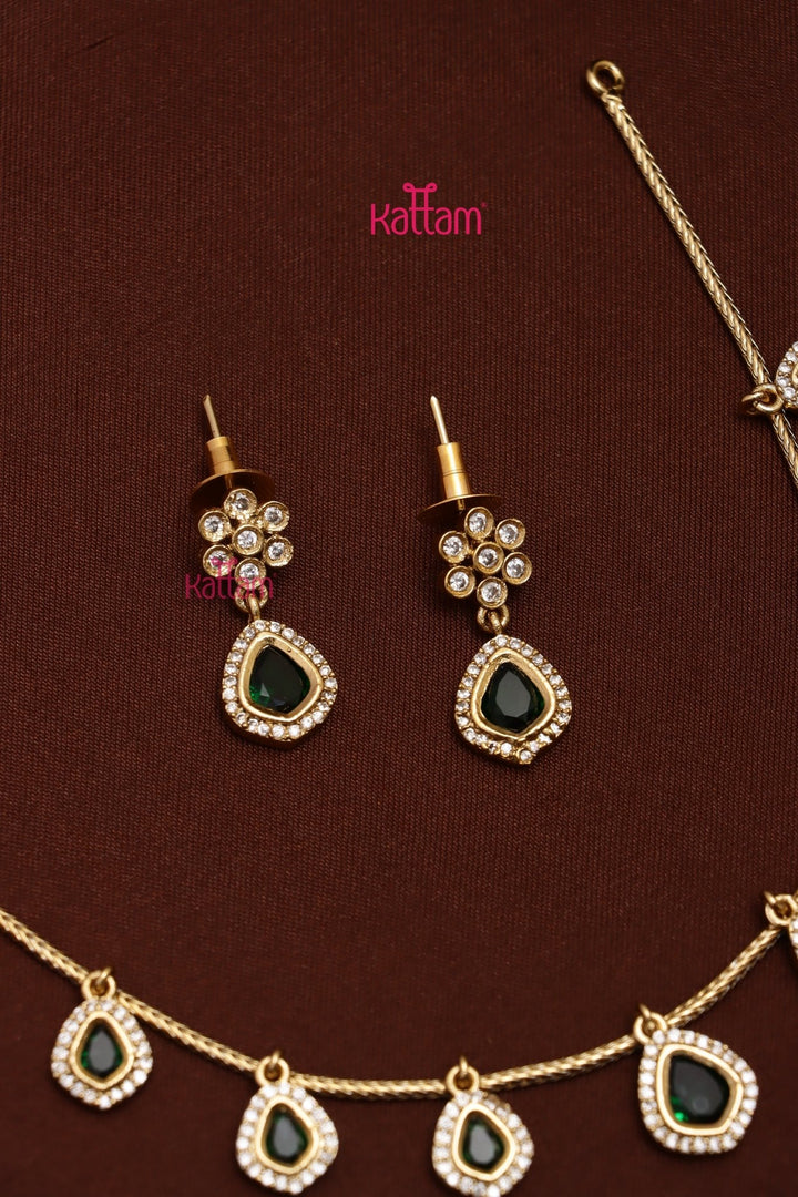 Simple Green Drop Choker - N3703