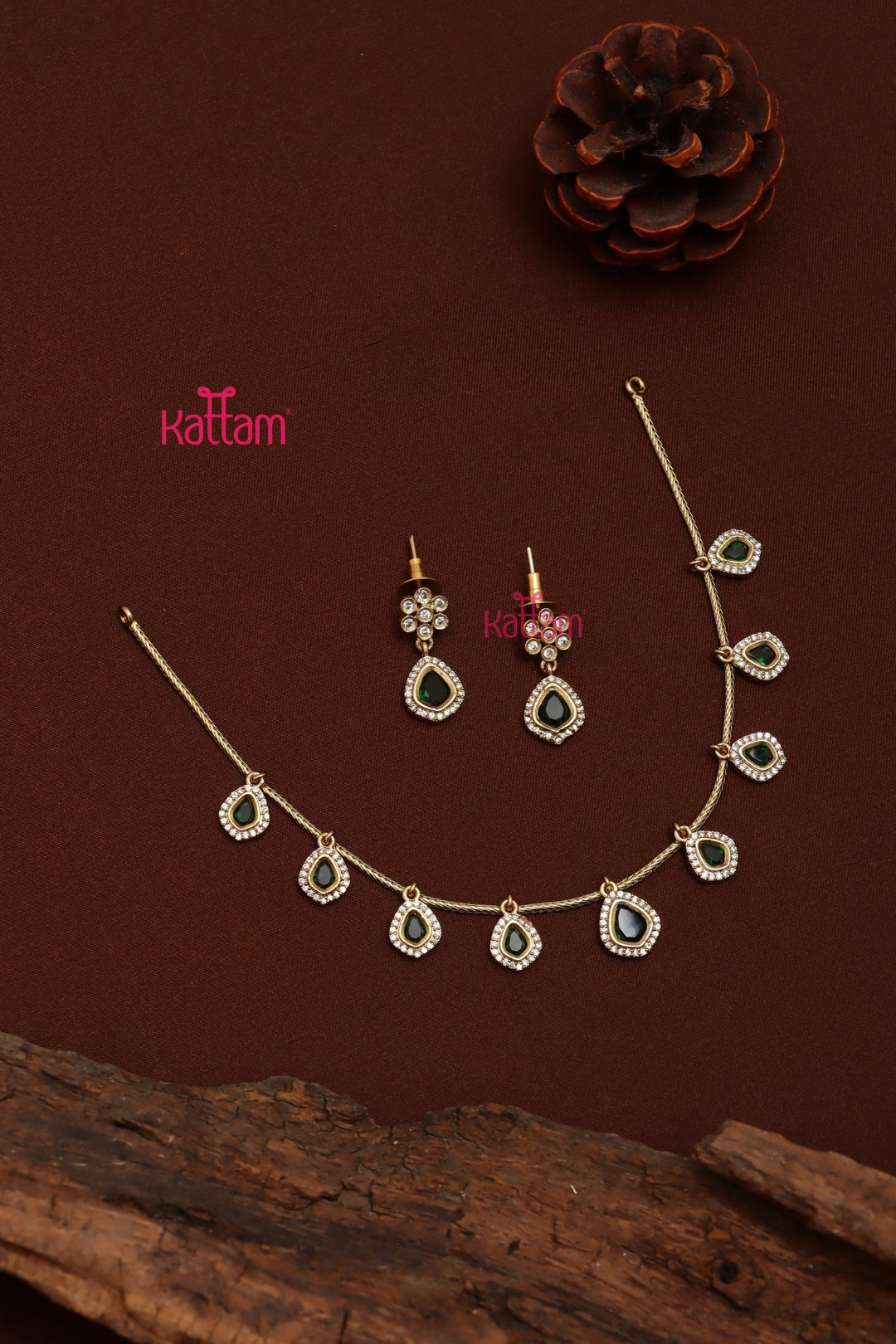 Simple Green Drop Choker - N3703