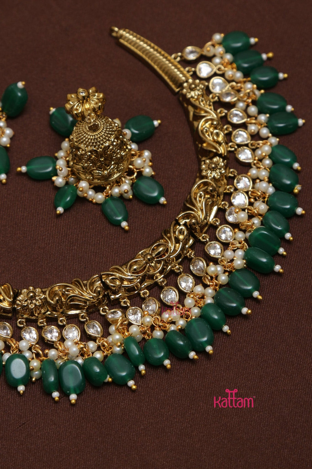 Sinamika - Engraved Green Bead Hasli Choker - N3545