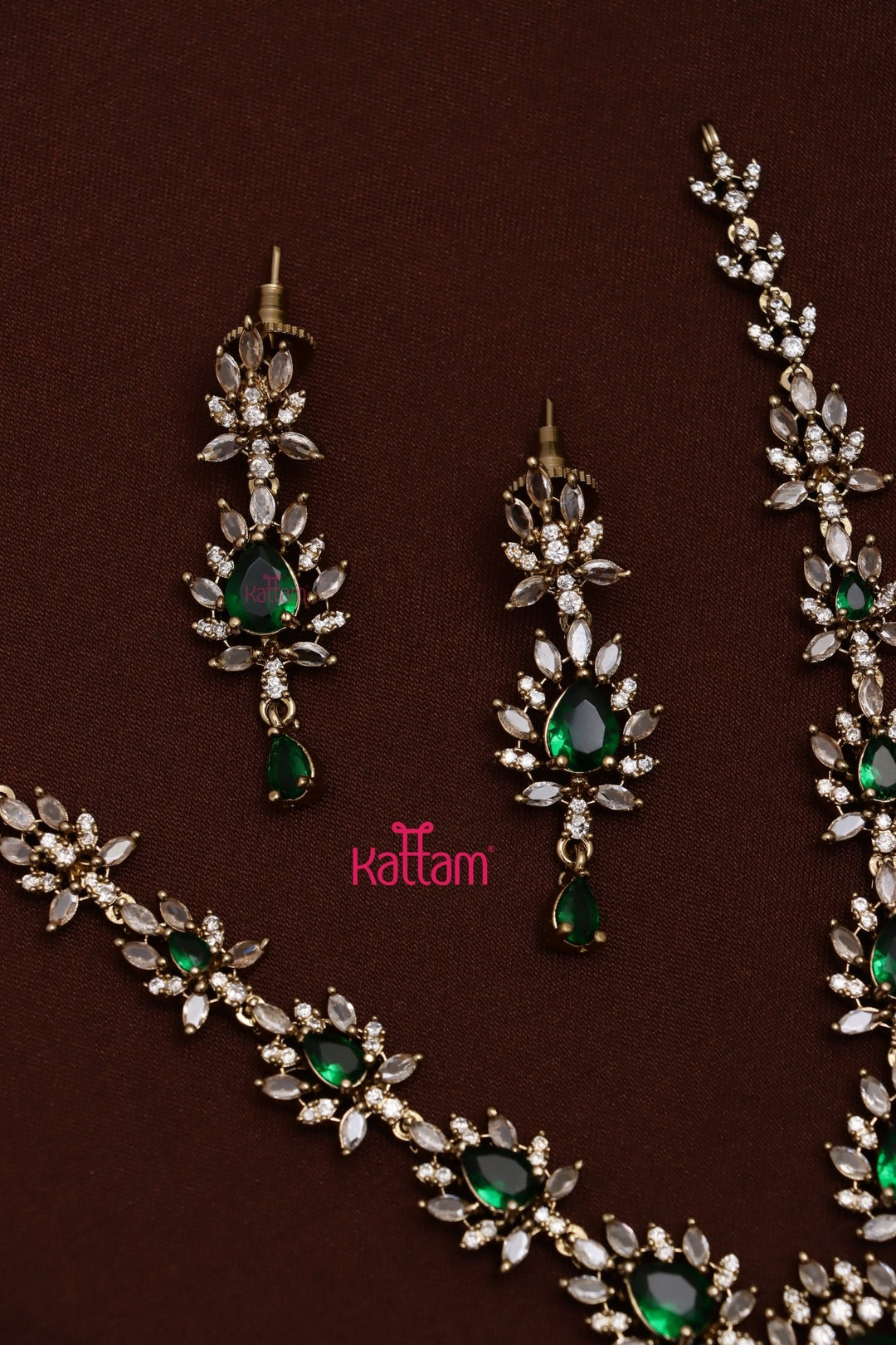 Sofi - AD Green Short Necklace - N5253